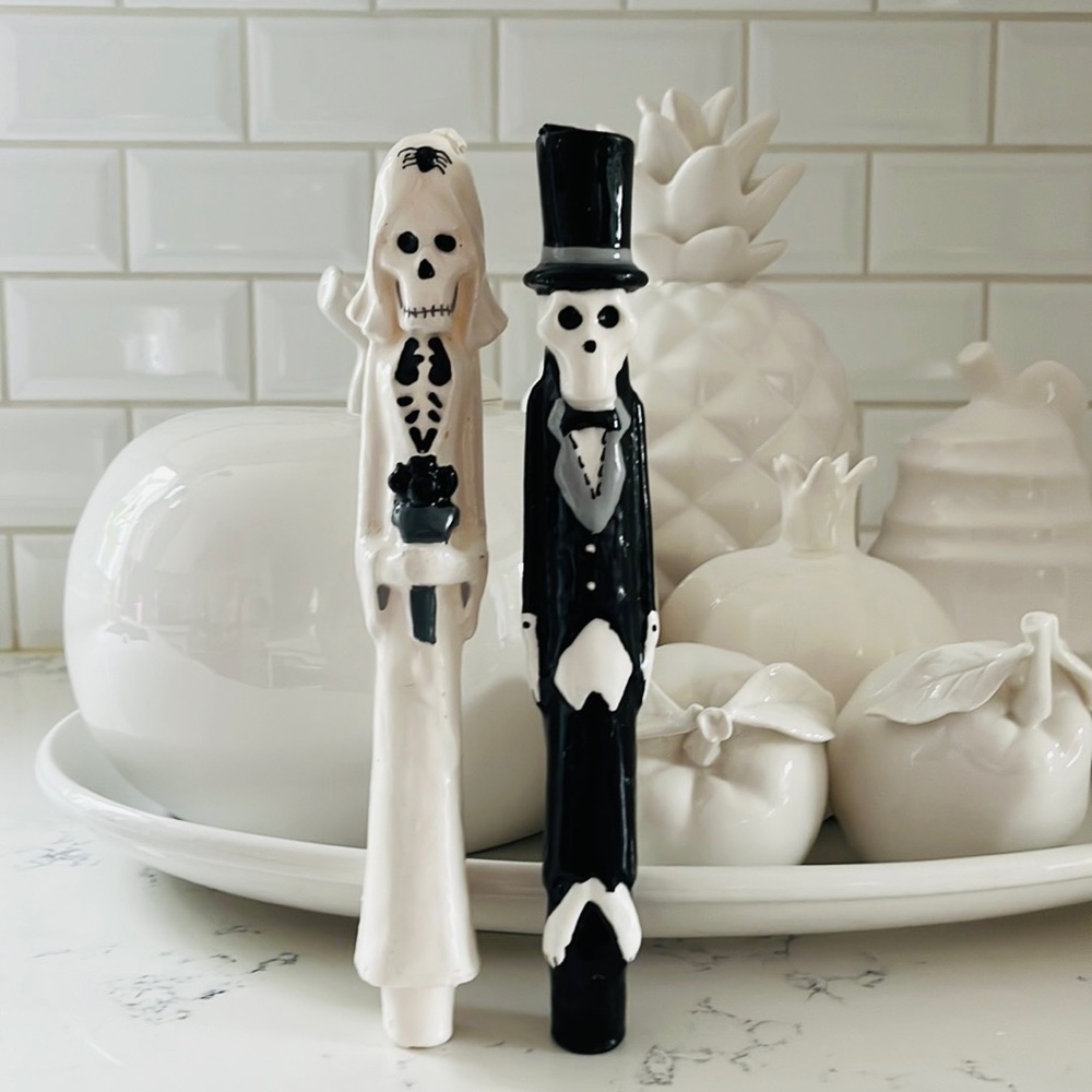 ModCloth Newlydeads Candles - Picture 2 of 14